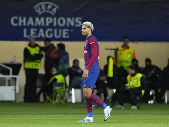 Image de l'article :Barça - PSG : le message émouvant d'Araujo après sa terrible erreur