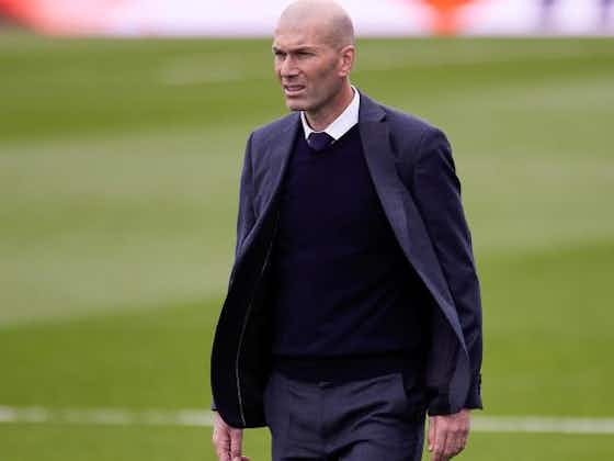 Image de l'article :Real Madrid, PSG : Zidane épate encore balle au pied, l'Espagne s'enflamme