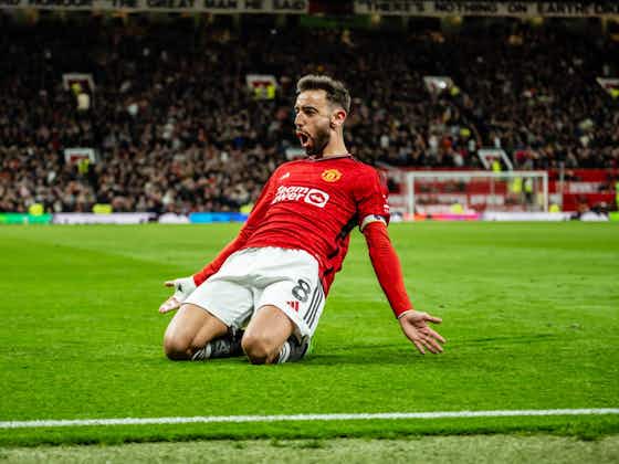 Article image:Manchester United 4-2 Sheffield United: Bruno Fernandes magic offers fresh Europa League hope