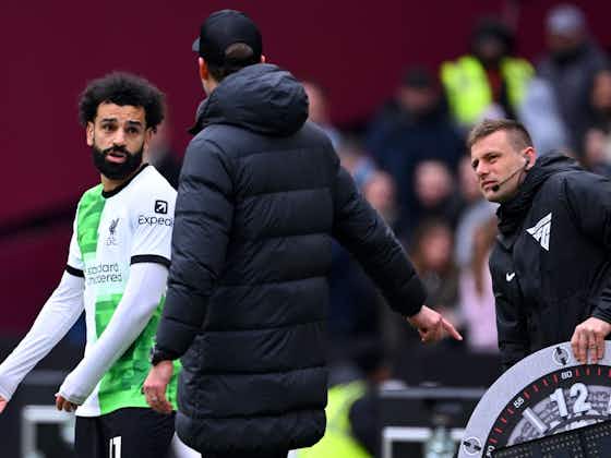 Artikelbild:Jurgen Klopp reveals conversation with Mohamed Salah after heated clash on touchline in Liverpool draw