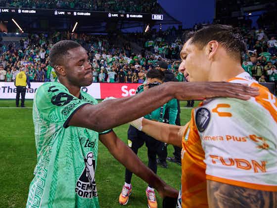 Article image:Cota, Campbell revel in Club Leon’s SCCL title
