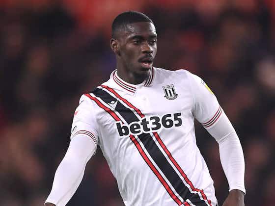 Article image:Stoke City boss gives huge injury update on Manchester United loanee Axel Tuanzebe