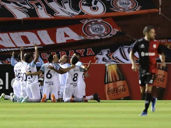 Imagen del artículo:El boliviano Aurora avanza a la segunda fase de Libertadores 