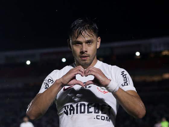 Imagen del artículo:Con miras en la Sudamericana, Corinthians se estimula con dos goles de Ángel Romero