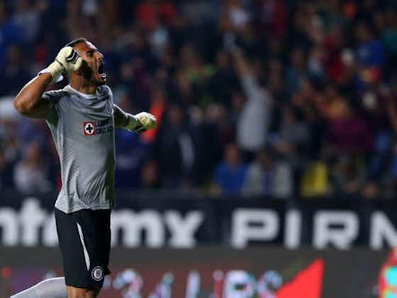 Article image:🎥 Cruz Azul goalkeeper Guillermo Allison made the howler of the night