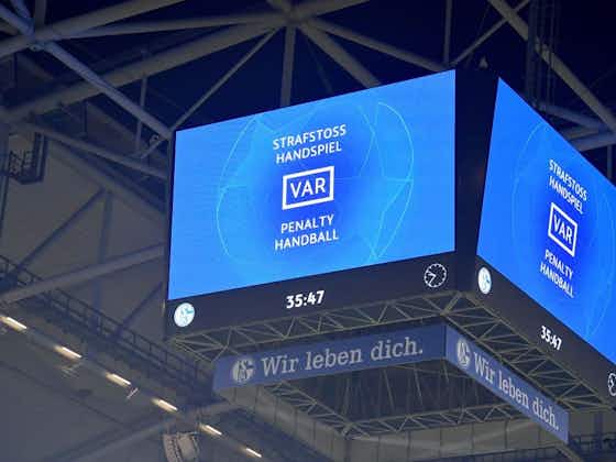 Article image:🎥 Schalke get controversial VAR penalty against Man City