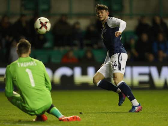 Article image:Oliver Burke believes he can replicate Celtic form for Scotland