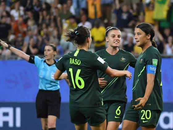 Article image:Women's World Cup: Marta and Sam Kerr make history in victory