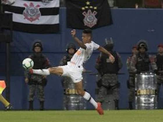 Article image:Vasco look to sign Corinthians defensive midfielder Richard on loan