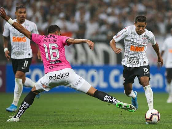 Article image:Corinthians defeats Vasco to move up in standings