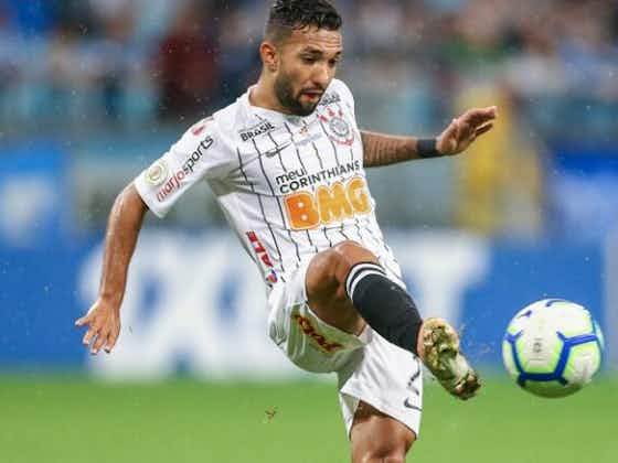 Article image:Clayson set to join Bahia on three-year deal