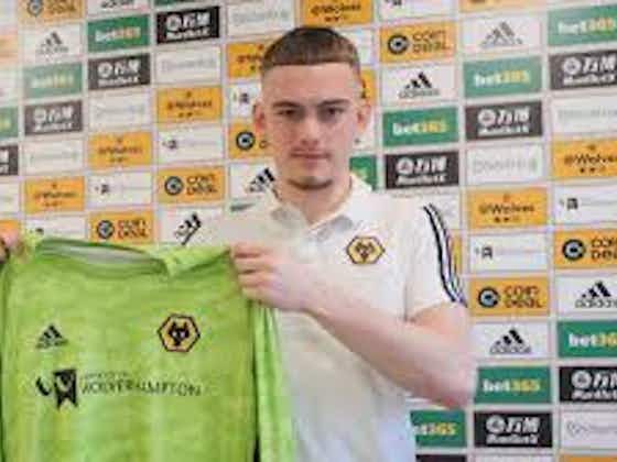Article image:Young Wolves starlet signs professional deal