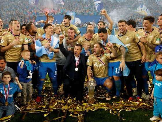 Article image:🎥 Zenit players accidentally SMASH trophy during title celebrations
