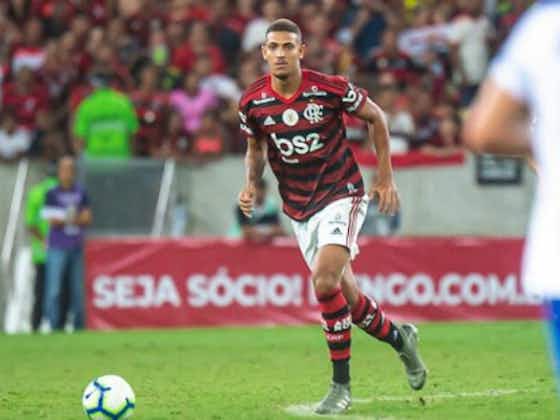 Article image:Flamengo to sell midfielder Vinícius Souza to City Football Group