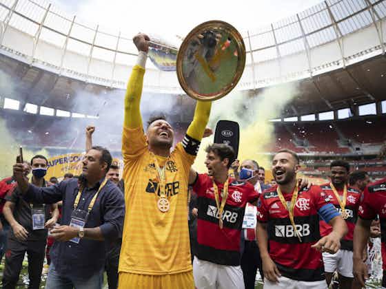 Article image:Diego Alves 'repays' Flamengo with Supercopa do Brasil heroics