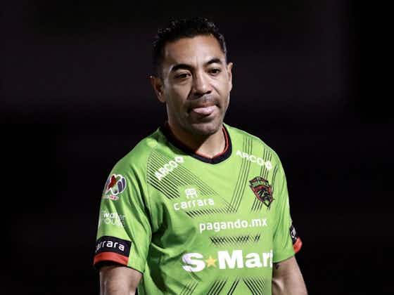 Article image:Marco Fabián could be a surprise addition to the Chivas squad