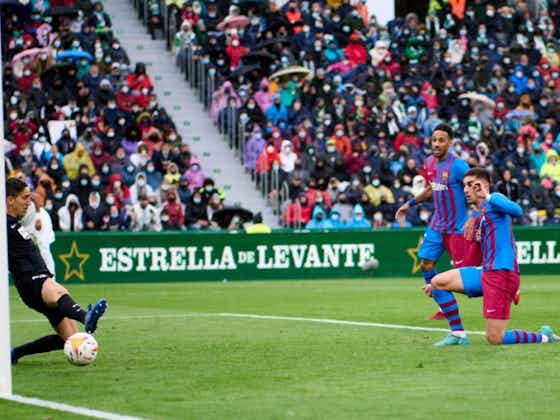 Article image:🇪🇸 Second half turnaround sees Barcelona beat Elche