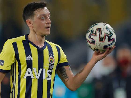 Article image:Mesut Özil 'terminates' Fenerbahçe contract ahead of cross-city move