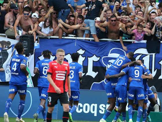Article image:📸 Crazy scenes in France as pitchside hot tub acts as seats for fans