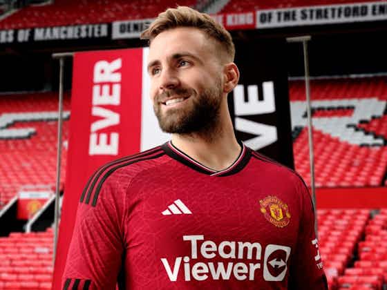 Article image:📸 Manchester United unveil red rose inspired 2023/24 home kit