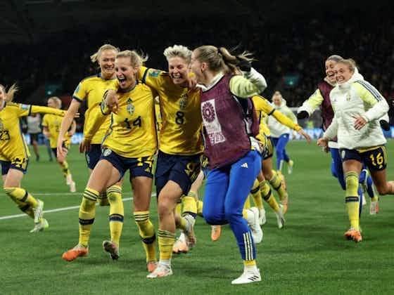 Article image:Sweden knock holders USA out after dramatic penalty shootout