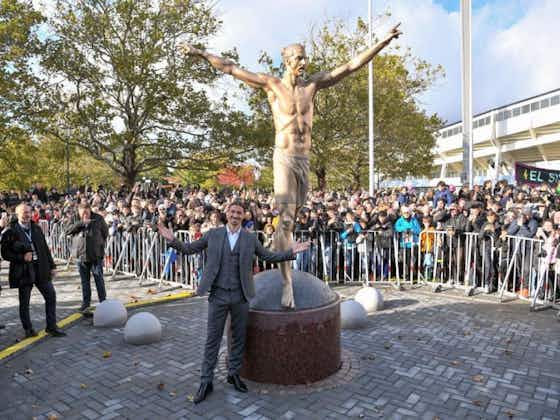 Artikelbild:🎥 Malmös Rache: Ibrahimović-Statue besprüht und angezündet