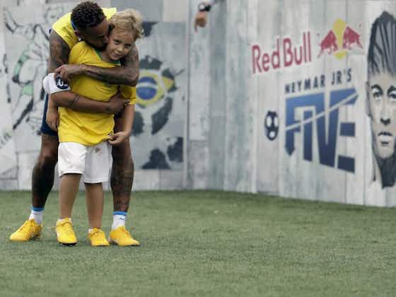 Artikelbild:🎥 Neymar macht es vor: Vaterliebe kann manchmal echt ätzend sein 🤣