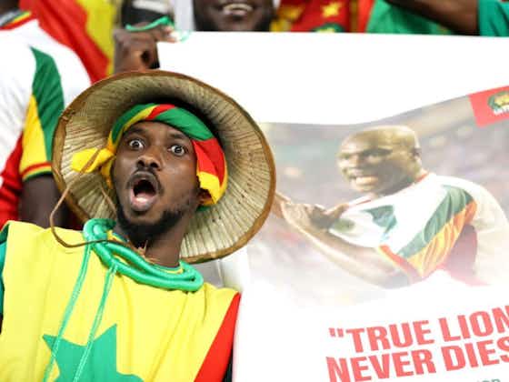 Artikelbild:📸 Zwei Jahre nach seinem Tod: Senegal-Fans ehren Ex-Nationalspieler