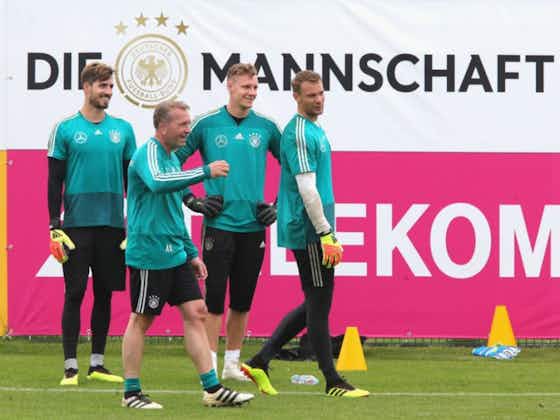 Artikelbild:Was macht der denn? Ribéry hofft auf Comeback, DFB-Keeper wird nicht müde