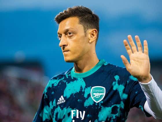 Imagen del artículo:Coge fuerza la salida de Europa de Mesut Özil