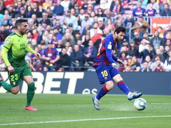 Imagen del artículo:Messi se sale con golazo ante el Eibar