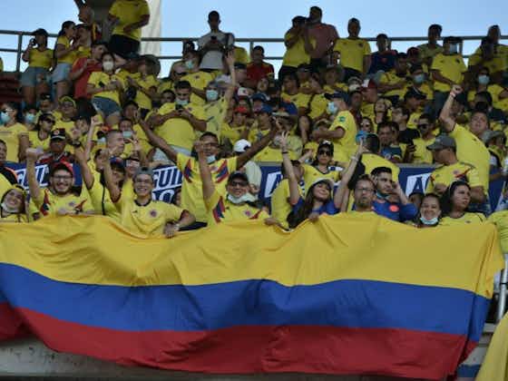Imagen del artículo:Hinchas de Colombia molestos en redes sociales por himno nacional