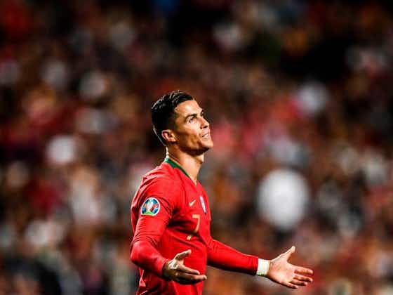 Imagem do artigo:Ronaldo era do Benfica? Águias e Leões 'brigam' nas redes sociais
