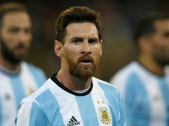 Imagem do artigo:📸 Com Messi modelo, Argentina estreia novo uniforme contra o Brasil