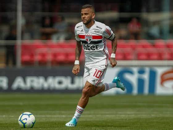 Imagem do artigo:Daniel Alves pode deixar o São Paulo e se transferir para o Flamengo