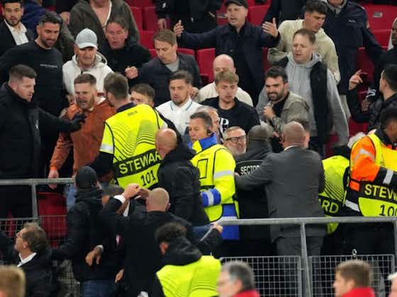 Imagem do artigo:📹 Paquetá e jogadores do West Ham 'saem no soco' com torcida após ataque