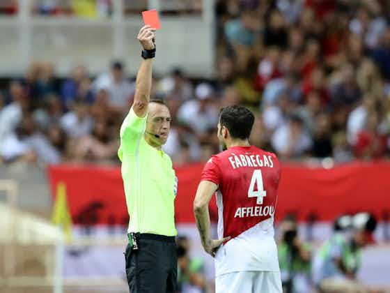Image de l'article :Fabregas suspendu trois matchs pour sa faute sur Dubois