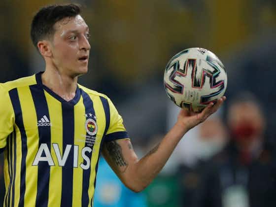 Image de l'article :👎 Les débuts douloureux d'Özil à Fenerbahçe