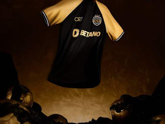 Image de l'article :Un club 🇵🇹 dévoile un maillot hommage à... CR7 👀