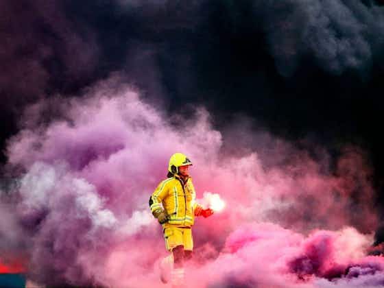 Immagine dell'articolo:🎥 Tempeste di fumogeni e stadi assurdi: ma che calcio è successo?