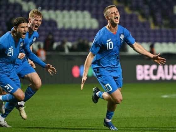 Immagine dell'articolo:📸 Gudmundsson, tripletta e punizione all'incrocio: Islanda ai playoff 🤩