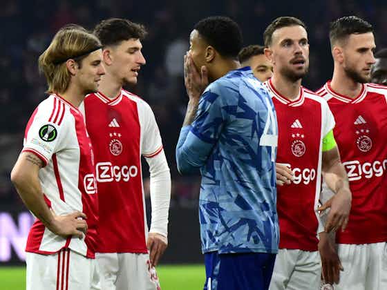 Article image:Villa frustrate Ajax with the tie in their hands