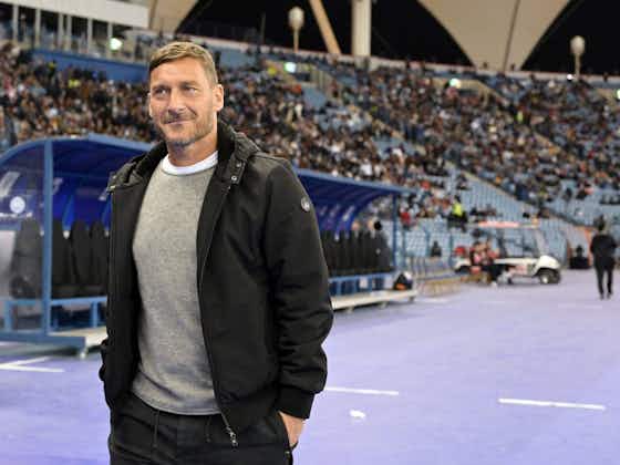 Image de l'article :« Mourinho est un entraîneur avec beaucoup d’expérience », Totti prévient Séville