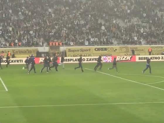Immagine dell'articolo:Croazia, tifosi dell’Hajduk aggrediscono i calciatori della Dinamo – VIDEO