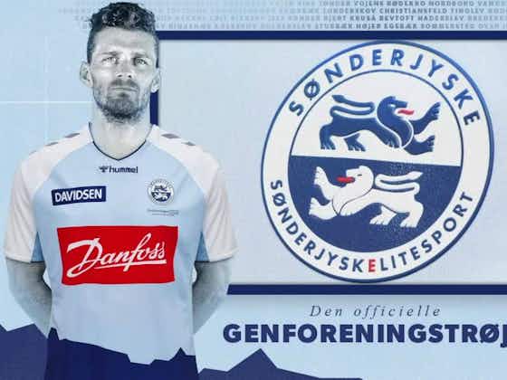 Imagen del artículo:🇩🇰 El SønderjyskE celebra el retorno del fútbol danés con su camiseta 2020-21