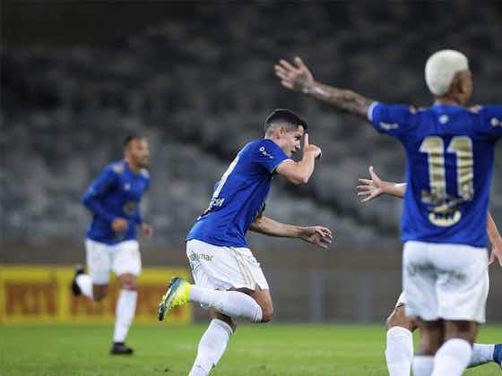 Imagem do artigo:Cruzeiro vira pra cima do Vasco e vence a primeira no Mineirão