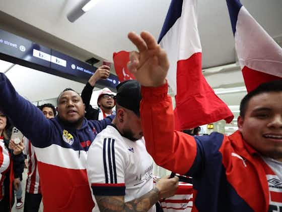 Imagen del artículo:Aficionados de Chivas SE LANZAN contra el Club por su gira en Estados Unidos
