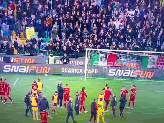 Article image:Il sostegno a Ndicka e gli applausi dei romanisti ai tifosi friulani: Udinese-Roma è la fotografia del calcio che ci piace
