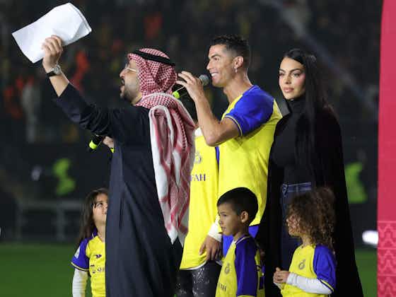 Artikelbild:Al-Nassr feiert Cristiano Ronaldo – auch diese Fußballstars zog es in die Wüste