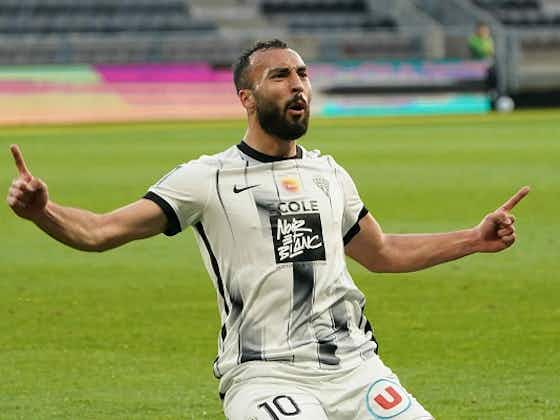 Article image:Al vencer al Troyes (2-1), el Angers confirmó su segunda plaza en la Ligue 2